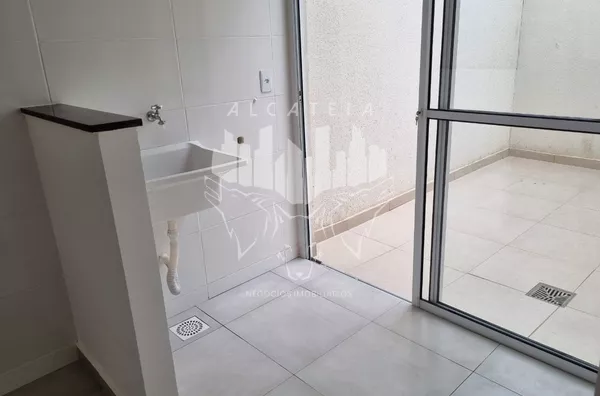 Casa para venda, 2 quarto(s),  Conjunto Pequis, Uberlandia