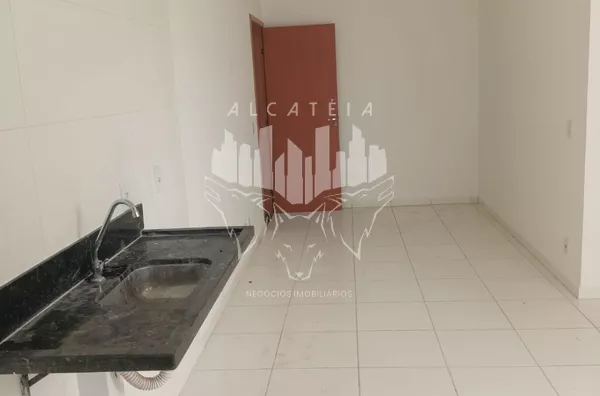 Apartamento pronto pra morar com excelente localização. 