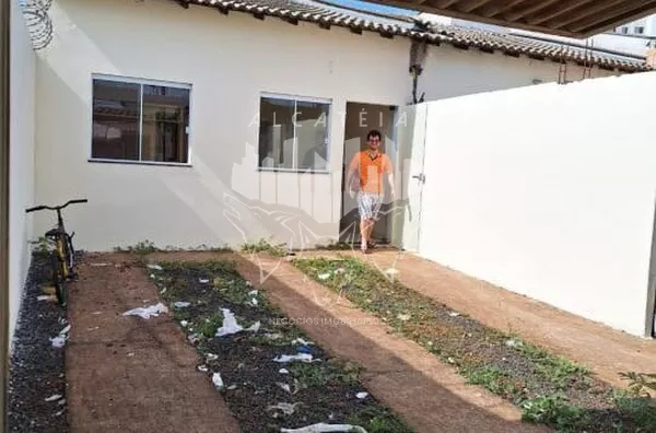Casa geminada para venda,  Jardim Europa, Uberlandia