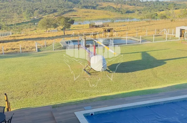 Sítio para venda, 4 quarto(s),  Zona Rural, Uberlandia