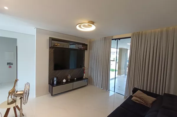 CASA NOVA DE ALVENARIA EM ALTO PADRÃO COM 02 SUÍTES - Foto 2