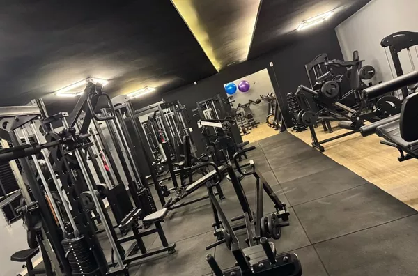 STUDIO DE MUSCULAÇÃO COMPLETO - OPORTUNIDADE DE NEGÓCIO NO RAMO FITNESS.