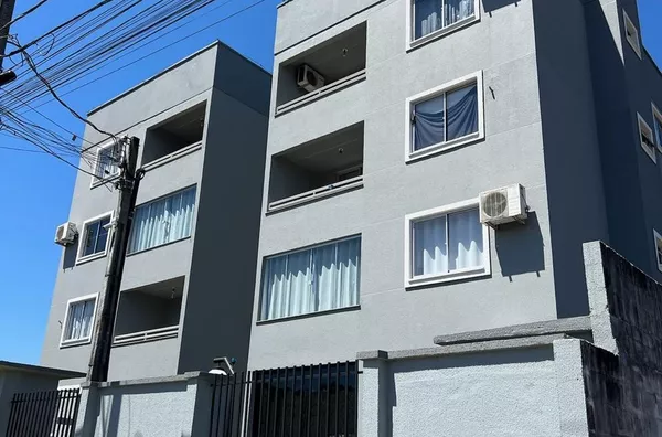 APARTAMENTO SEMIMOBILIADO COM 2 QUARTOS EM FRENTE AO PARQUE DE EXPOSIÇÕES