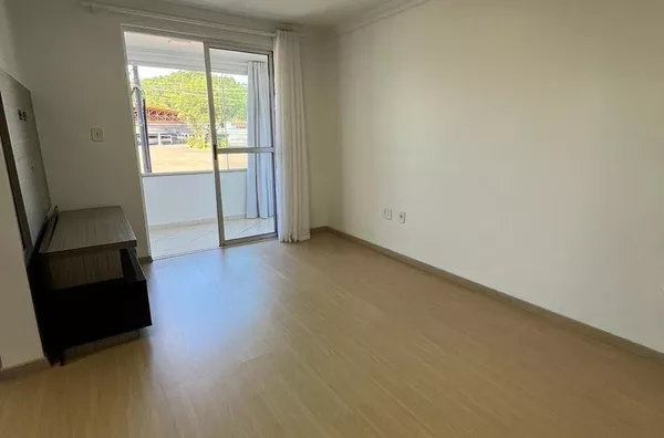 APARTAMENTO SEMIMOBILIADO COM 2 QUARTOS EM FRENTE AO PARQUE DE EXPOSIÇÕES