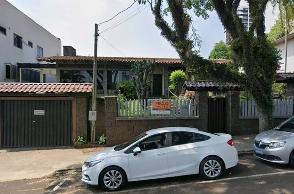 CASA ALTO PADRÃO NO CENTRO - DE R$ 3.200.000,00 POR R$ 2.500.000,00 - Foto 1