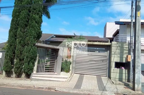 LINDA CASA COM PISCINA, 1 SUÍTE + 02 QUARTOS. BAIXOU O PREÇO: DE R$ 1.100.000,00 POR R$ 960.000,00