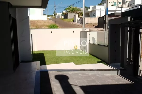 (VENDIDO) CASA DE ALTO PADRÃO, NO LOTEAMENTO SUL, PRÓXIMO A LOCALIZA.