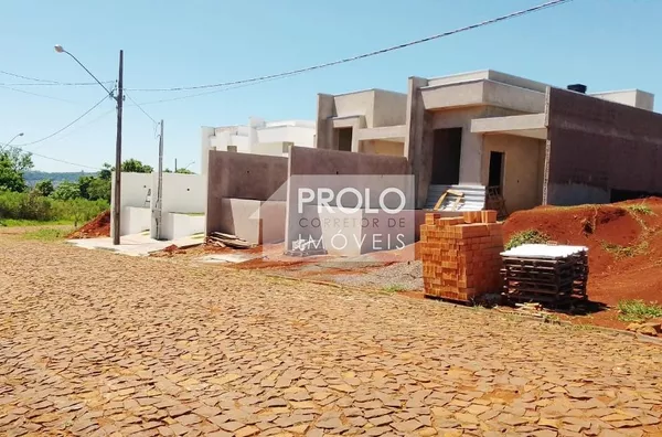 (VENDIDO) CASA NOVA COM SUÍTE MAIS 01 QUARTO.