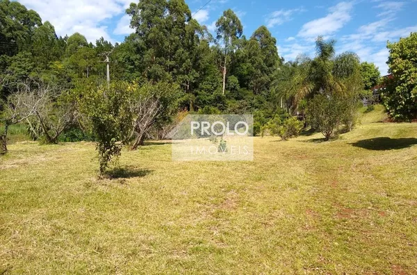TERRENO URBANO COM 16.000 M², DE FRENTE PRA RODOVIA.