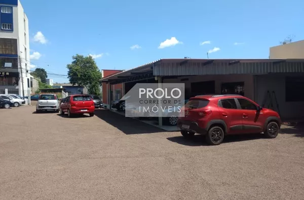LOTE DE 1300M² NO CENTRO