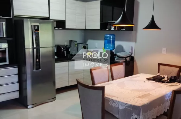 SOBRADO EM CONDOMÍNIO FECHADO, PRÓXIMO A UNISEP.