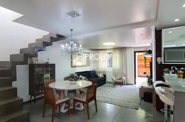 ( VENDIDO) SOBRADO MOBILIADO PRÓXIMO AO MAX ATACADO.