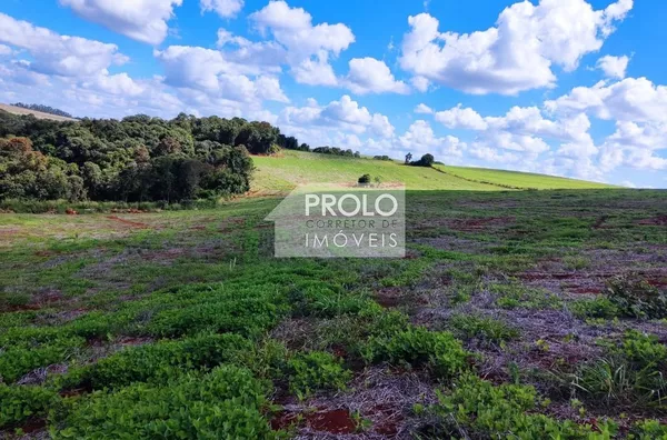 (VENDIDO) SITÍO 11 ALQUEIRES PRÓXIMO À RODOVIA.