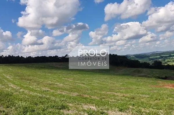 (VENDIDO) SITÍO 11 ALQUEIRES PRÓXIMO À RODOVIA.