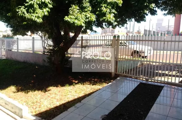 LOTE COMERCIAL DE ESQUINA PRÓXIMO AO NOVO FORUM.