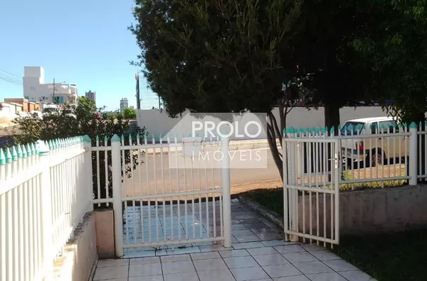 LOTE COMERCIAL DE ESQUINA PRÓXIMO AO NOVO FORUM.