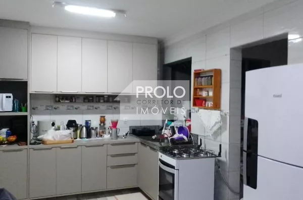 SOBRADO COM 01 SUÍTE + 02 QUARTOS NO BAIRRO GUANABARA - Foto 6