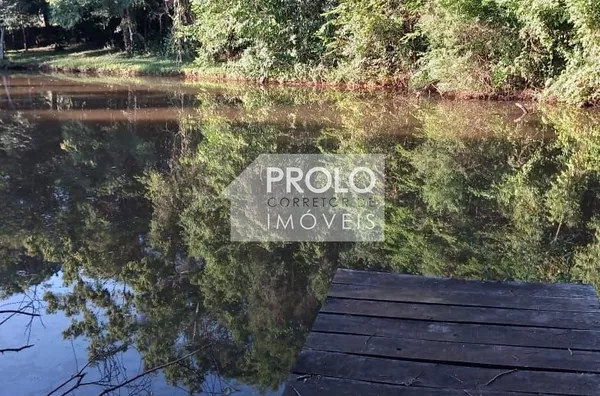 CHÁCARA/SÍTIO DE 3,5 ALQUEIRES COM ÓTIMA ESTRUTURA, PRÓXIMO DA CIDADE.
