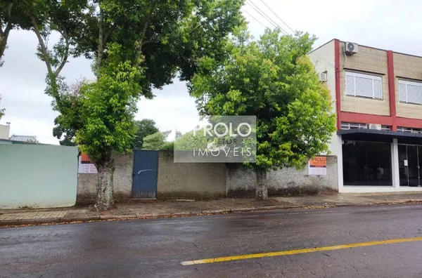 (VENDIDO) LOTE COMERCIAL NO CENTRO.