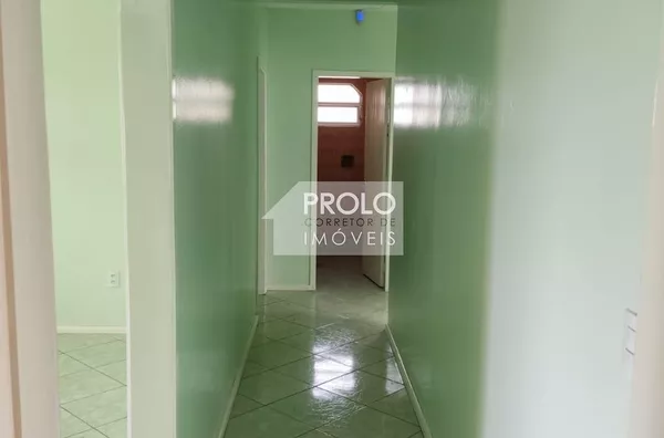 CASA NO ALVORADA, COM LOTE DE 22X22.