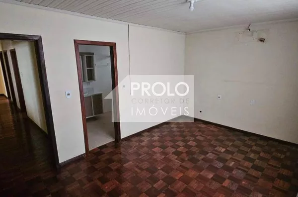 (ALUGADO) CASA COMERCIAL/RESIDENCIAL/COM SUÍTE + 4 QUARTOS - Foto 3