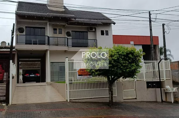 SOBRADO COMERCIAL E RESIDENCIAL NO LUTHER KING.
