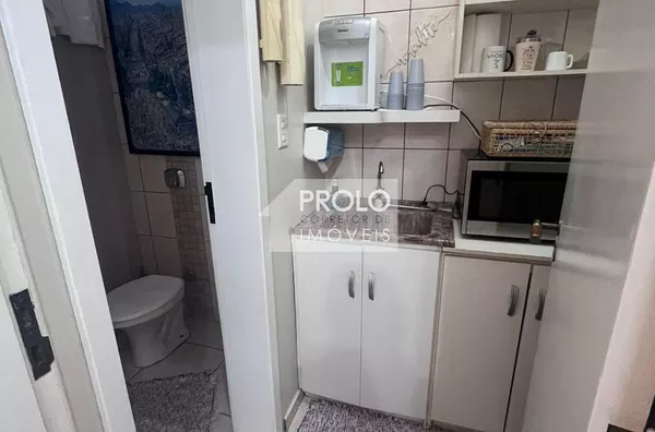 SALA COMERCIAL NO CENTRO - QUARTO ANDAR