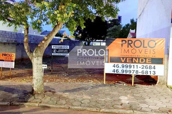 (VENDIDO) LOTE COMERCIAL NO CENTRO.