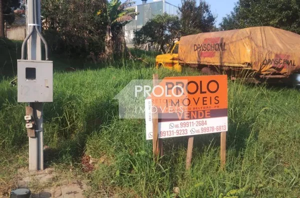 LOTE BEM LOCALIZADO PARA COMÉRCIO OU RESIDÊNCIA