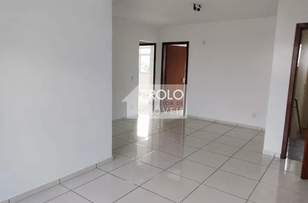 APARTAMENTO COM 2 SUÍTES + 1 QUARTO NA REGIÃO CENTRAL