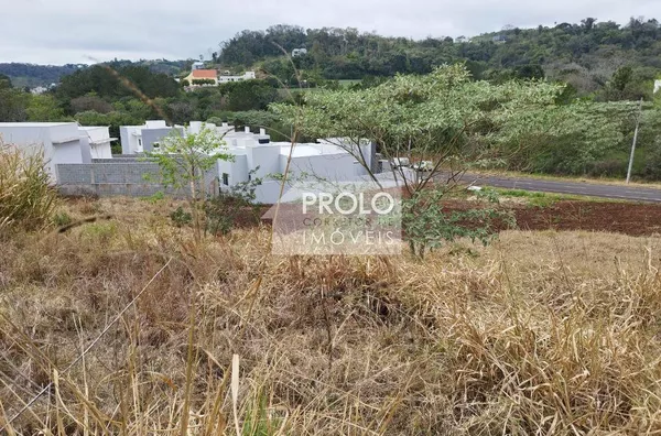 LOTE EM ÓTIMA LOCALIZAÇÃO