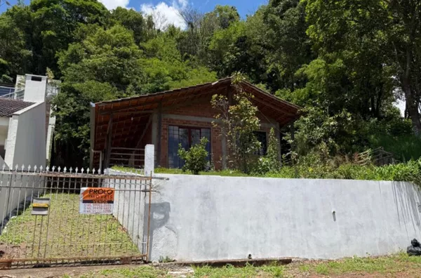 (ALUGADO) CASA DE ALVENARIA NO INDUSTRIAL. - Foto 1