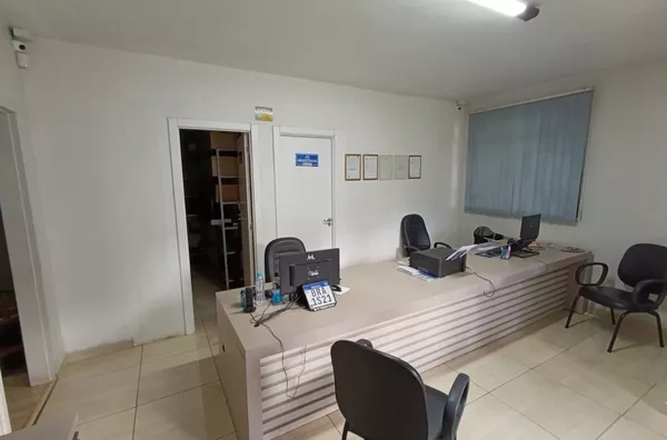 Excelente imóvel comercial e residencial em região nobre da cidade. - Foto 5