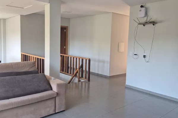 SOBRADO MOBILIADO COM PISCINA AQUECIDA NO ALAGADO DE NOVA PRATA DO IGUAÇÚ