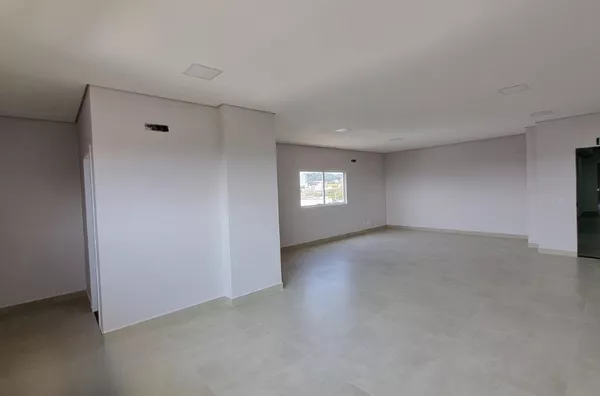 SALA COMERCIAL NOVA NO CENTRO