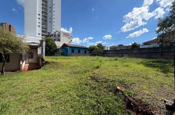 OPORTUNIDADE ÚNICA!  2 LOTES ESQUINA AV. PORTO ALEGRE
