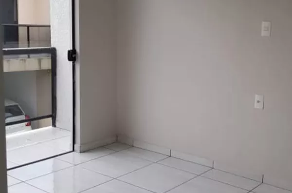 (ALUGADO) SOBRADO NO BAIRRO GUANABARA EM CONDOMÍNIO FECHADO - Foto 2