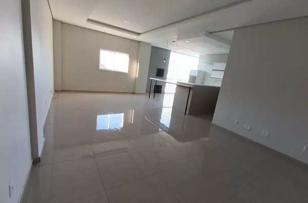 (VENDIDO) APARTAMENTO EM FRENTE AO CORREIO DA CANGO