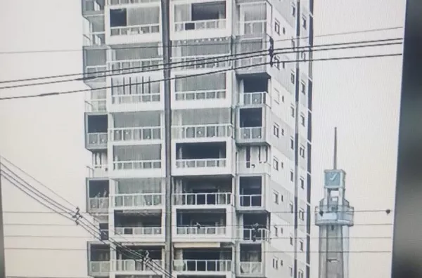 APARTAMENTO DUPLEX FUNDOS AP. N. 1103