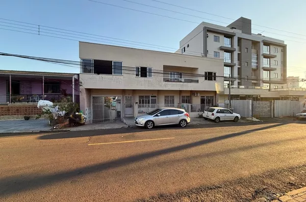  LOTE COM 2 PRÉDIOS NO INDUSTRIAL PERTO DA UNIPAR