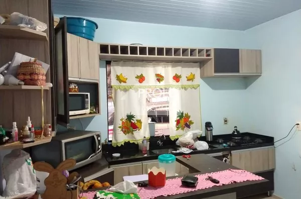 SOBRADO COM SALA COMERCIAL - Foto 4