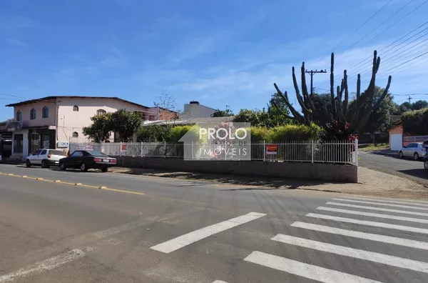 LOTE COMERCIAL CRISTO REI