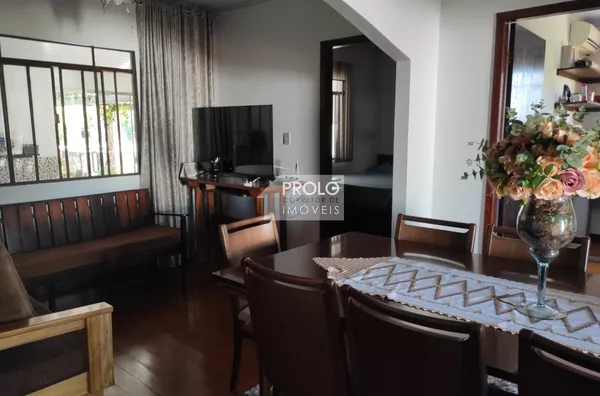 CASA NA CANGO, PRÓXIMA DO CENTRO. - Foto 5