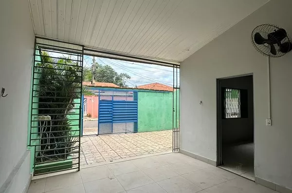 VENDO CASA NO BAIRRO SÃO GONÇALO, EM CUIABA - MT