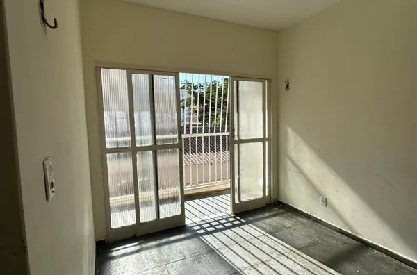 VENDO AGIO DE APARTAMENTO NO RESIDENCIAL ITAPUAN