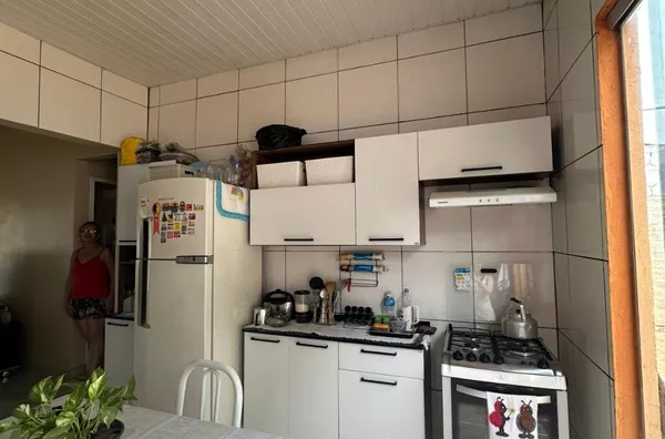 VENDO CASA NO BAIRRO SÃO MATHEUS, EM VARZEA GRANDE - MT