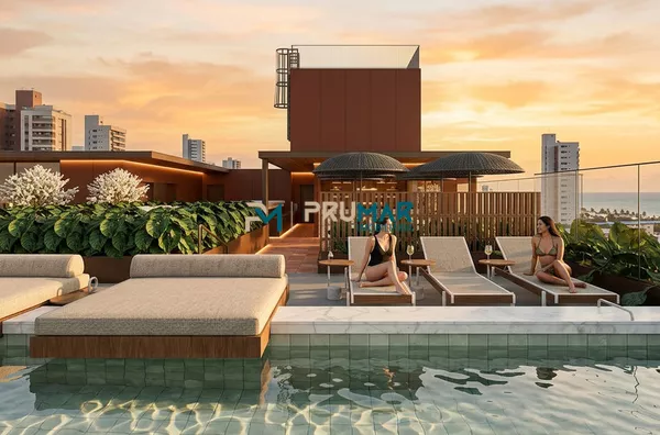 Piscina com vista para o mar