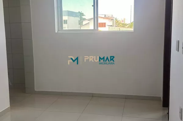 Cobertura com área privativa !