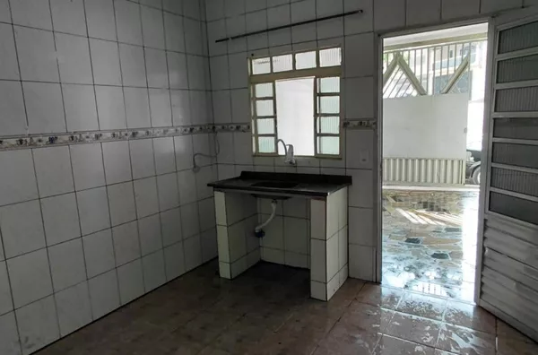 Casa para aluguel, 1 quarto(s),  Jardim São João, Guarulhos