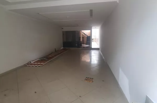 Sobrado para aluguel, 6 quarto(s),  Jardim São João, Guarulhos